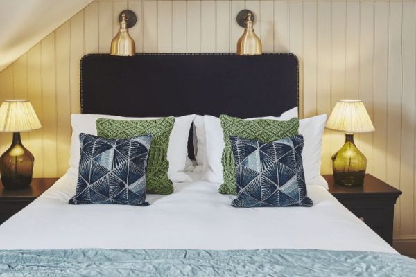 Intimate Sea View Room With Double Bed