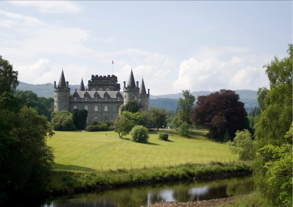Inveraray Castle Near Oban